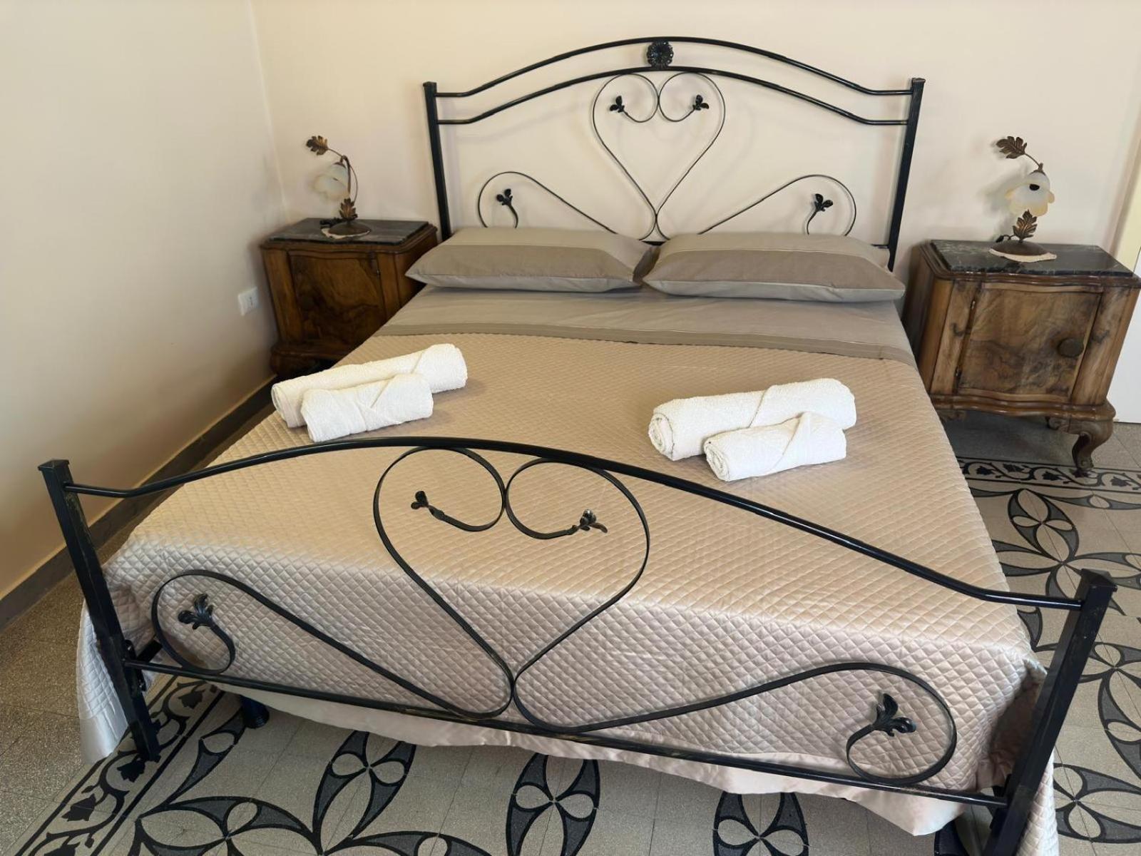 Residenza Gonzaga Hotel Serracapriola Bagian luar foto