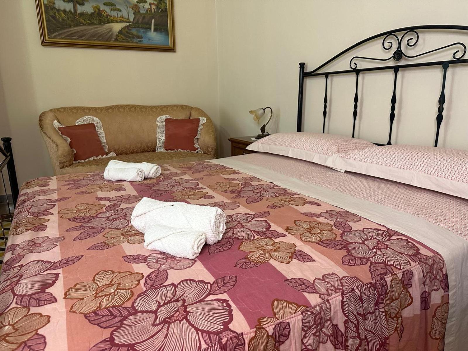Residenza Gonzaga Hotel Serracapriola Bagian luar foto
