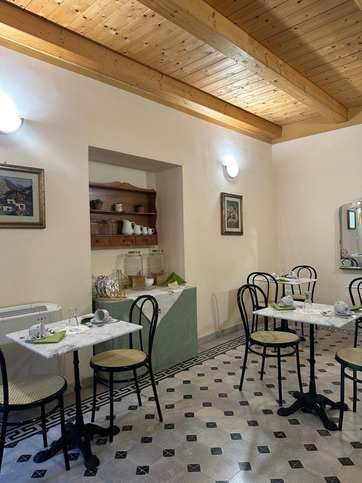 Residenza Gonzaga Hotel Serracapriola Bagian luar foto