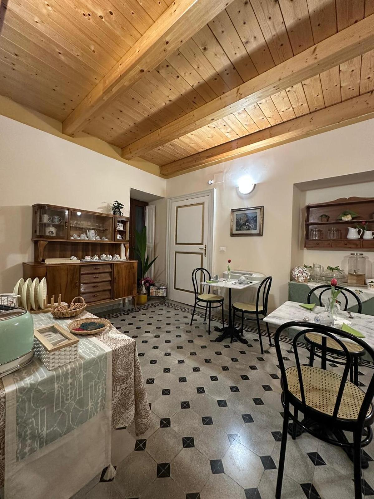 Residenza Gonzaga Hotel Serracapriola Bagian luar foto